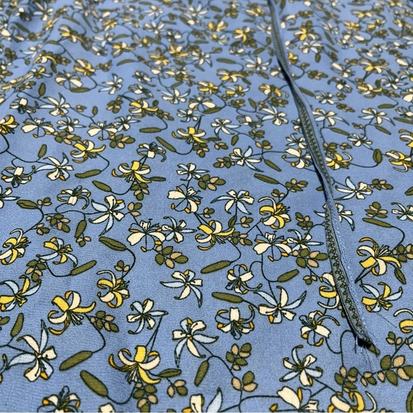 Max Studio Floral Tulip Sleeve Blouse Flowy Top SZ XS Blue - Picture 2 of 8